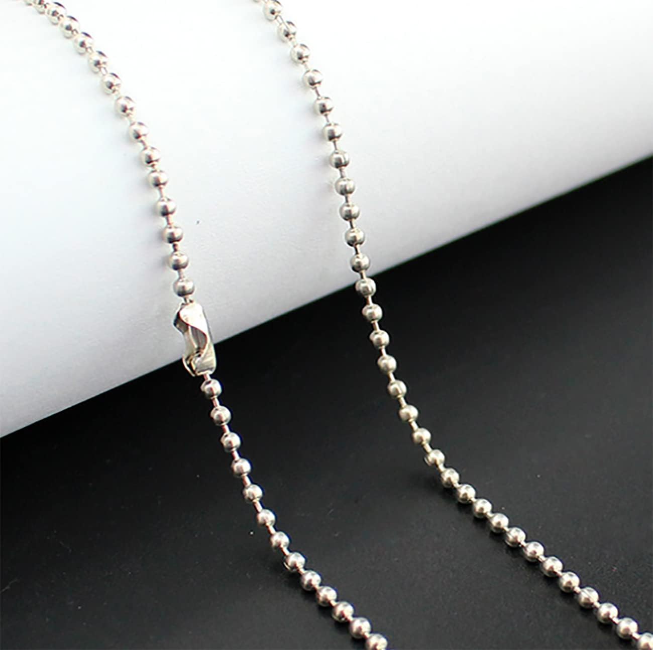 2pcs Heart Shaped Urn Necklace for Ashes Perfume Crystal Memorial Keepsake Pendant