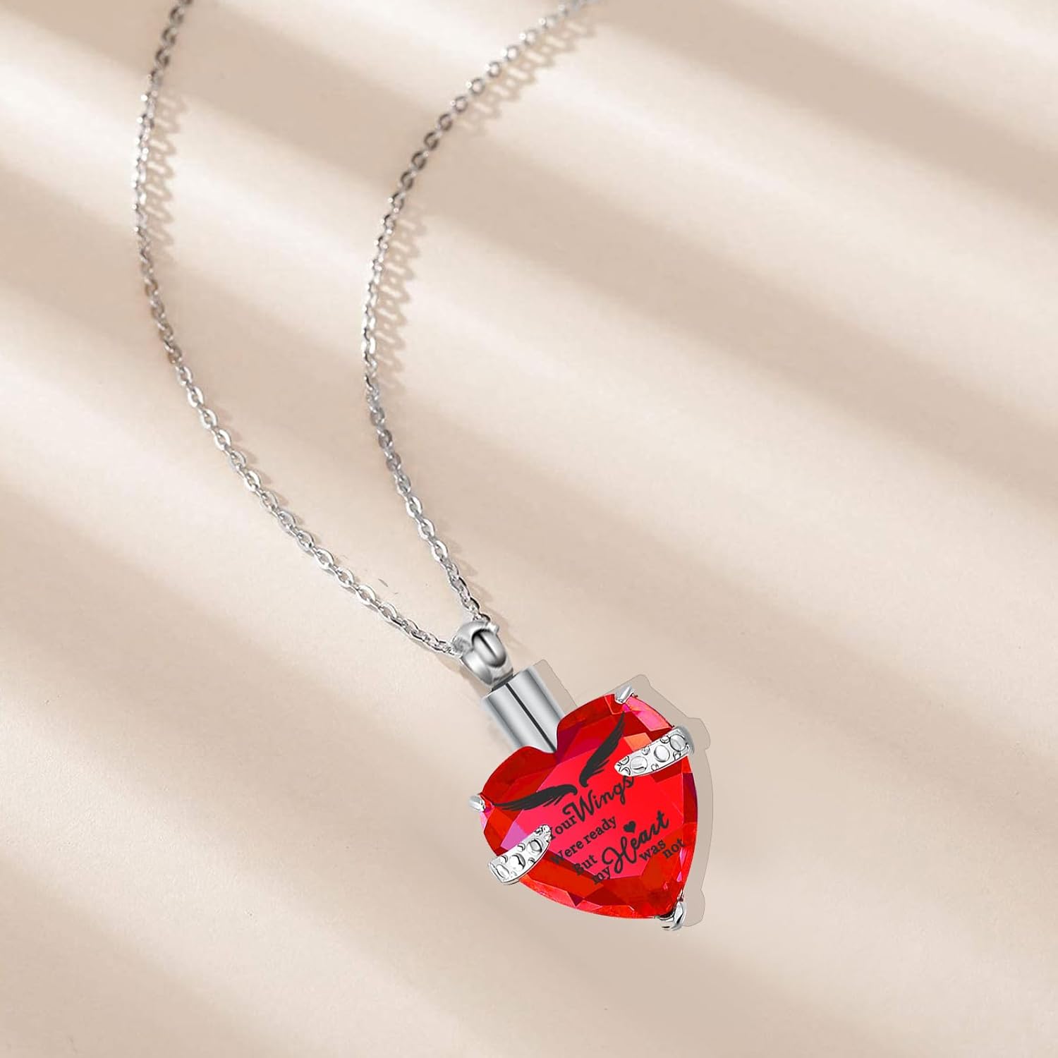 Red Mini Urns for Human Ashes Keepsake Tree of Life Urn Necklace for Women Men